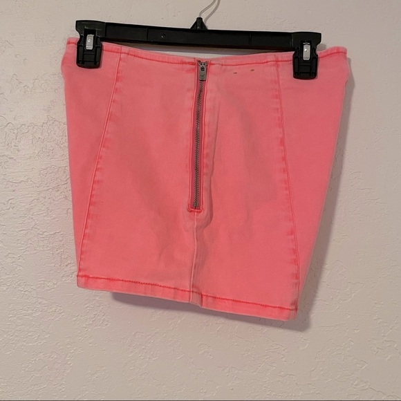 Hollister Women's / Juniors New Pink High Rise Shorts Side Zipper Size‎ 5 W 27​ - Picture 4 of 6